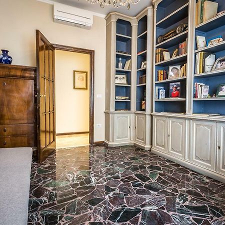 Ferrhouse Charm In Florence Two Lifts Luaran gambar