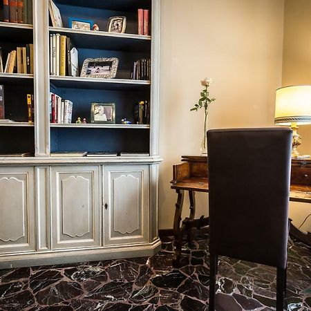 Ferrhouse Charm In Florence Two Lifts Luaran gambar