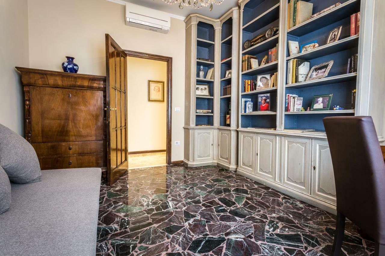 Ferrhouse Charm In Florence Two Lifts Luaran gambar
