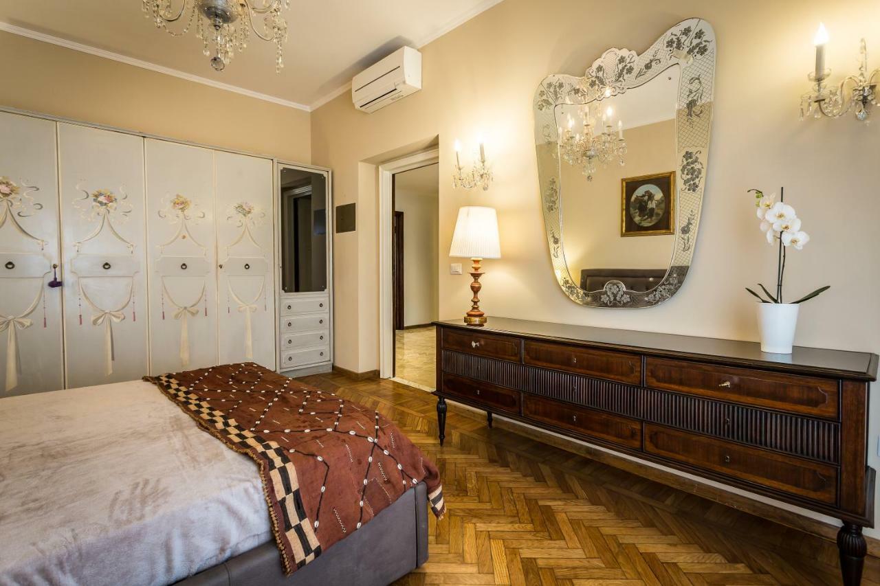 Ferrhouse Charm In Florence Two Lifts Luaran gambar